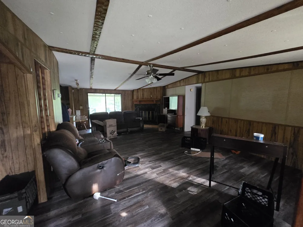 56 April LN Chauncey, GA 31011