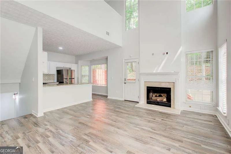 2470 Stonegate DR NW Acworth, GA 30101