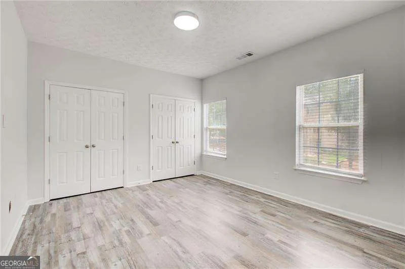 2470 Stonegate DR NW Acworth, GA 30101
