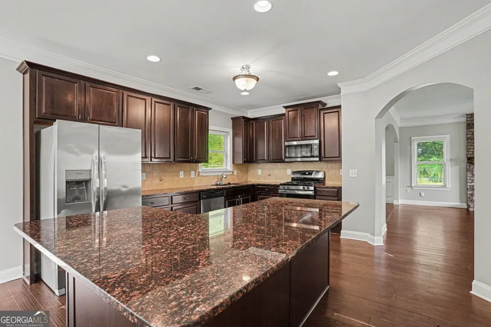 301 Shyre Lake LN McDonough, GA 30253