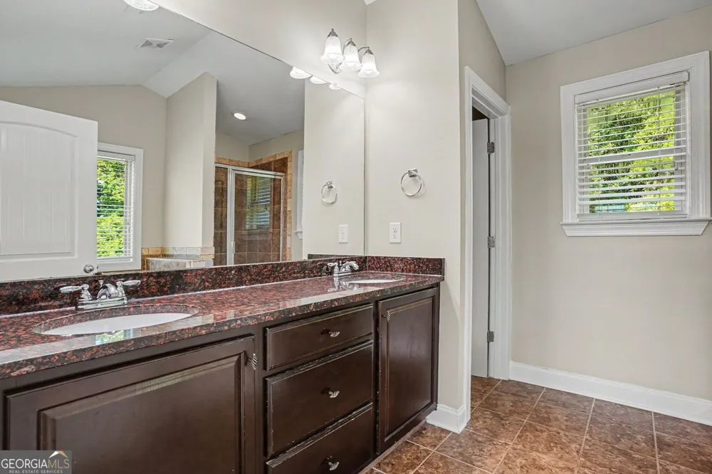 301 Shyre Lake LN McDonough, GA 30253