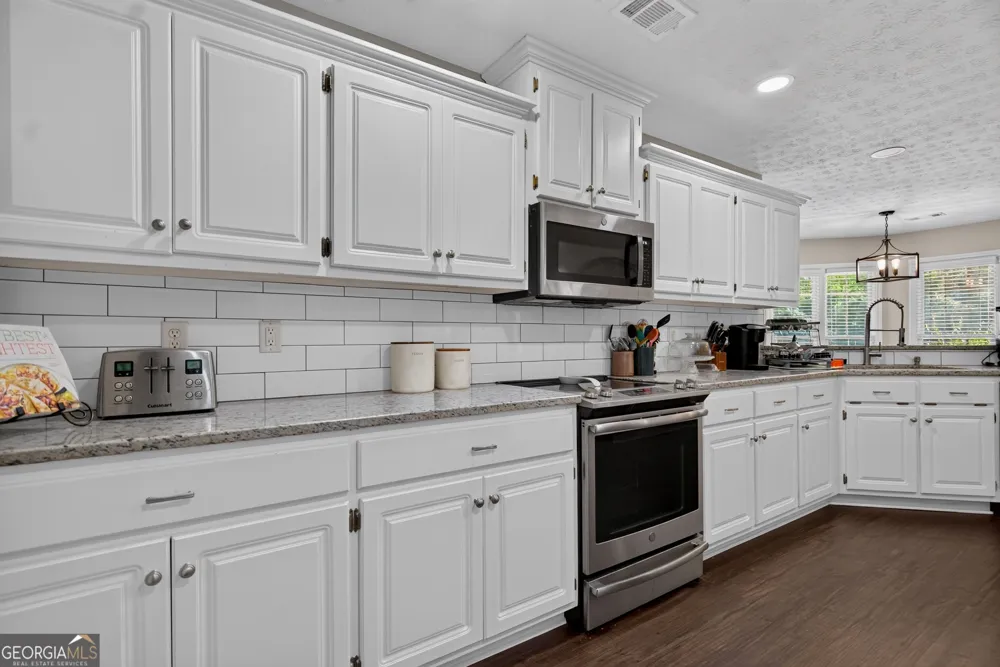 113 Prestwick DR LaGrange, GA 30241