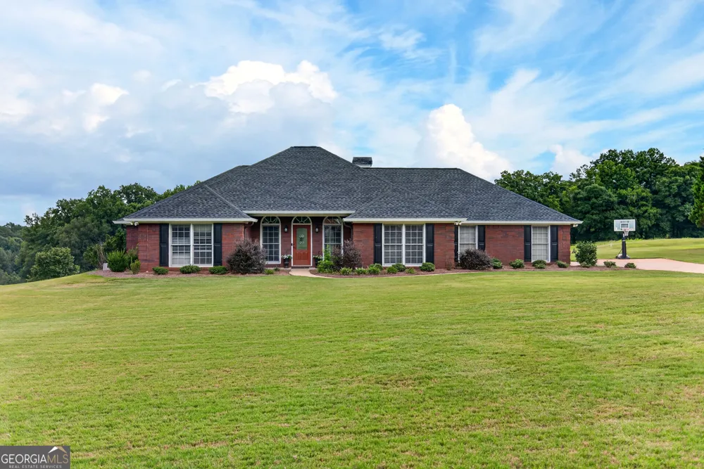 113 Prestwick DR LaGrange, GA 30241