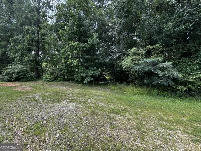 3247 McHenry AVE Scottdale, GA 30079