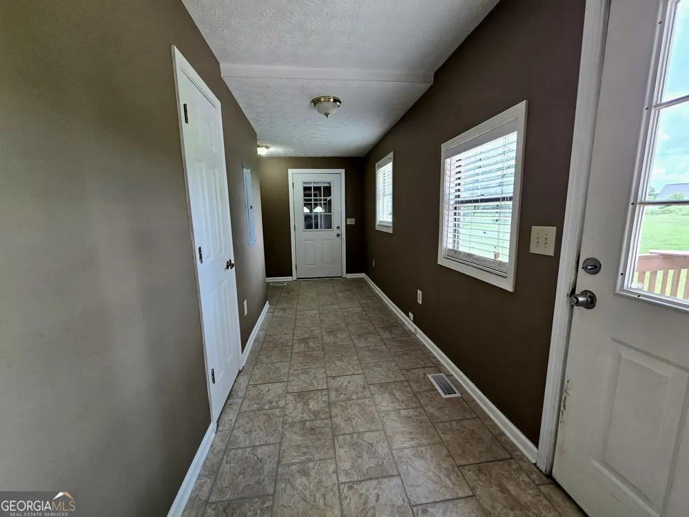 3293 New McEvers RD NW Acworth, GA 30101