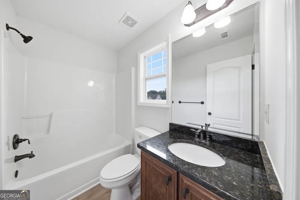 68 Kellenberg LN Hiram, GA 30141