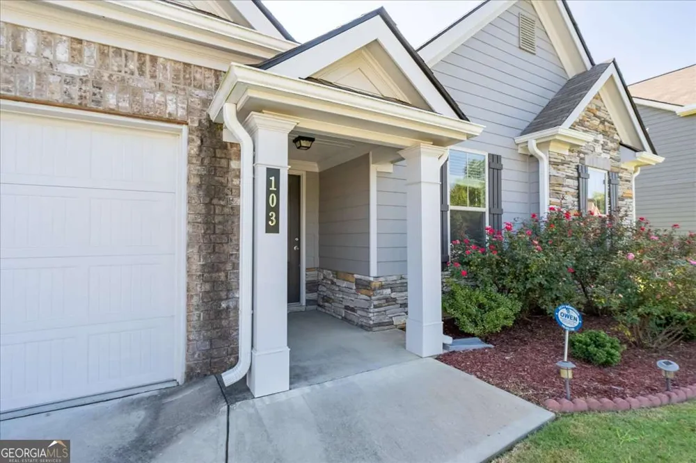 103 McGinnis CIR Calhoun, GA 30701