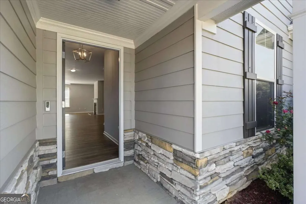 103 McGinnis CIR Calhoun, GA 30701