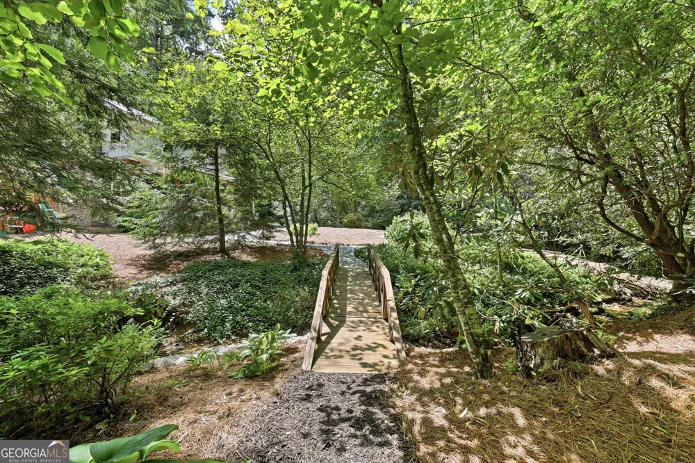 383 Bull Frog LN Clayton, GA 30525