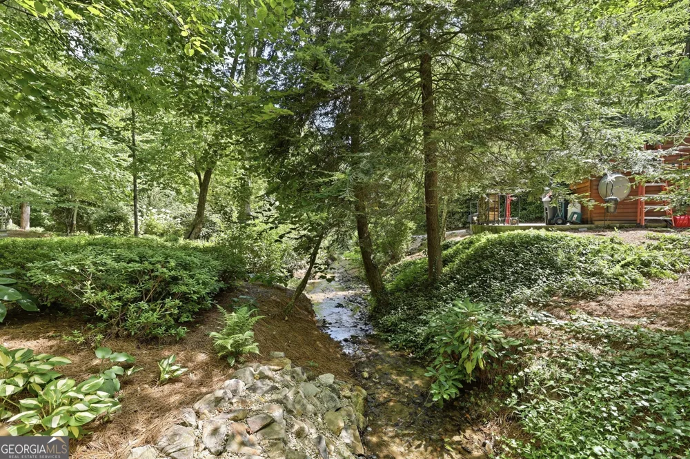 383 Bull Frog LN Clayton, GA 30525