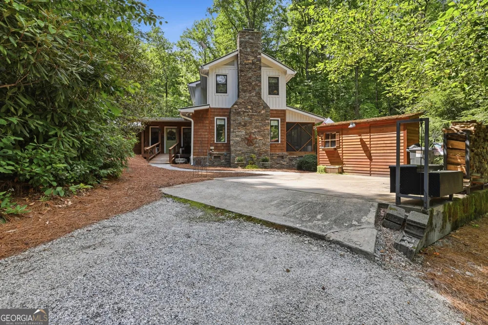 383 Bull Frog LN Clayton, GA 30525