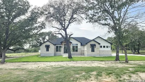 105 PIONEER TRL