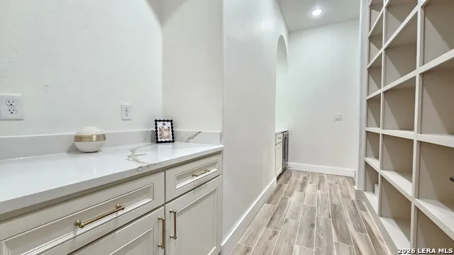 105 PIONEER TRL Adkins, TX 78101