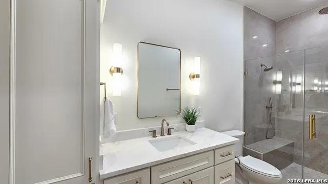 105 PIONEER TRL Adkins, TX 78101