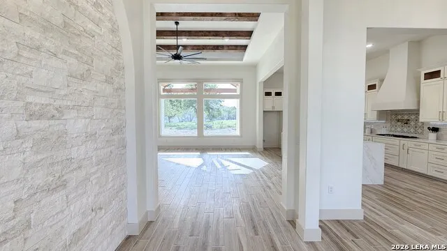 105 PIONEER TRL Adkins, TX 78101