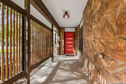 26042 Cypress Oaks