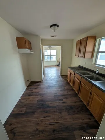 523 Rotary San Antonio, TX 78202