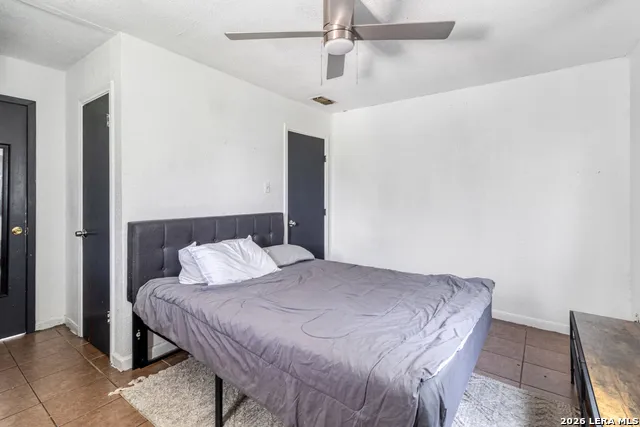 411 SAMUEL DR San Antonio, TX 78227