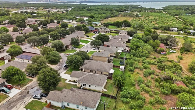 7618 Bit Elmendorf, TX 78112