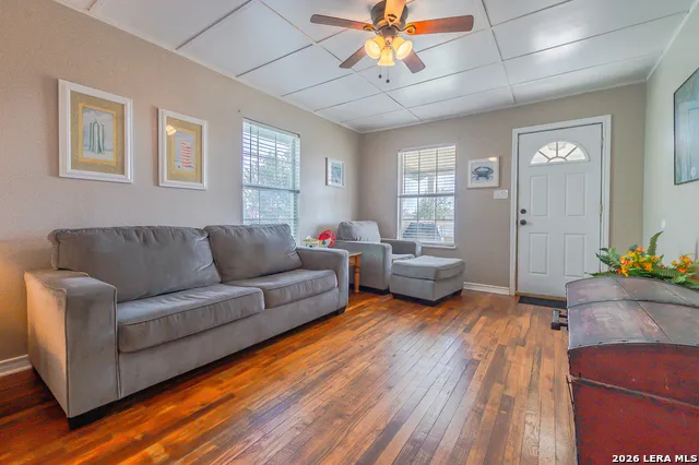 247 Allen M Parks Rockport, TX 78382