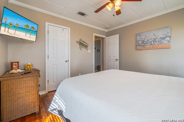 247 Allen M Parks Rockport, TX 78382