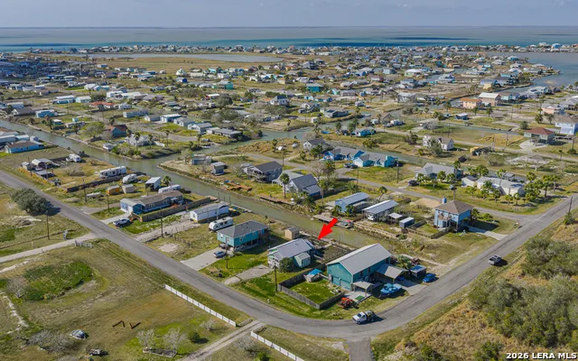 247 Allen M Parks Rockport, TX 78382