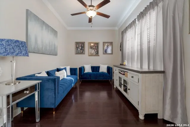 196 TEXAS BND Castroville, TX 78009