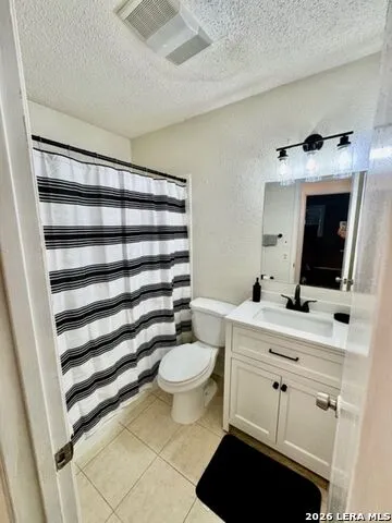 8006 Harper Valley Live Oak, TX 78233