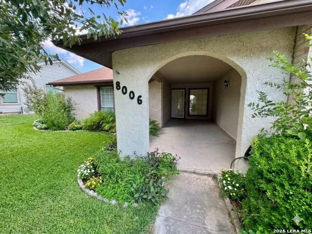 8006 Harper Valley Live Oak, TX 78233