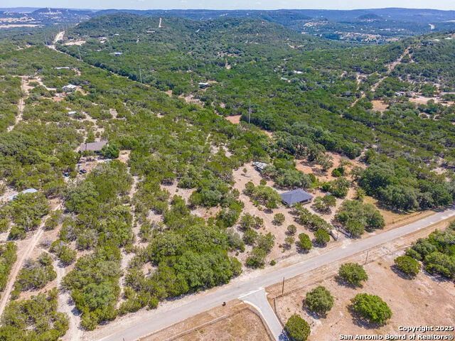 371 Lake Country Lakehills, TX 78063