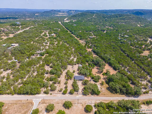 371 Lake Country Lakehills, TX 78063