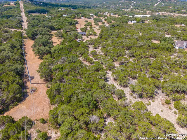 371 Lake Country Lakehills, TX 78063