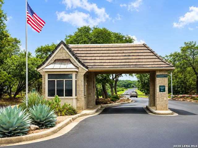 3950 RIVER FLS San Antonio, TX 78259
