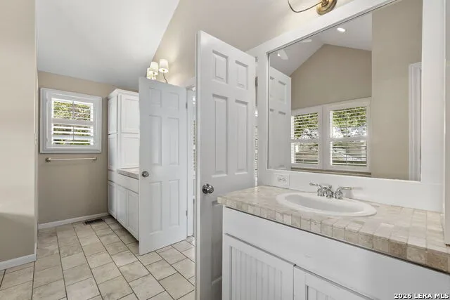 216 TUXEDO AVE Alamo Heights, TX 78209