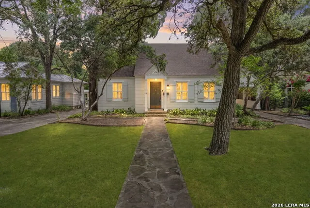 216 TUXEDO AVE Alamo Heights, TX 78209