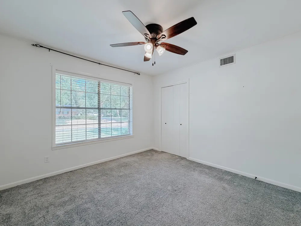 2002 Mimosa Drive Corsicana, TX 75110