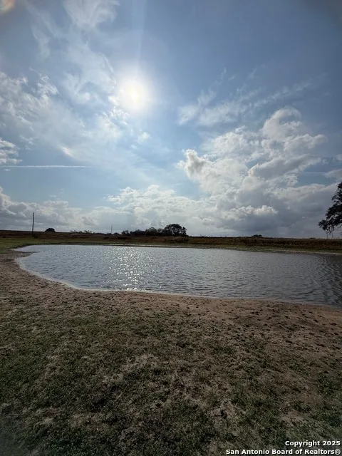 4689 County Road 302 Runge, TX 78151
