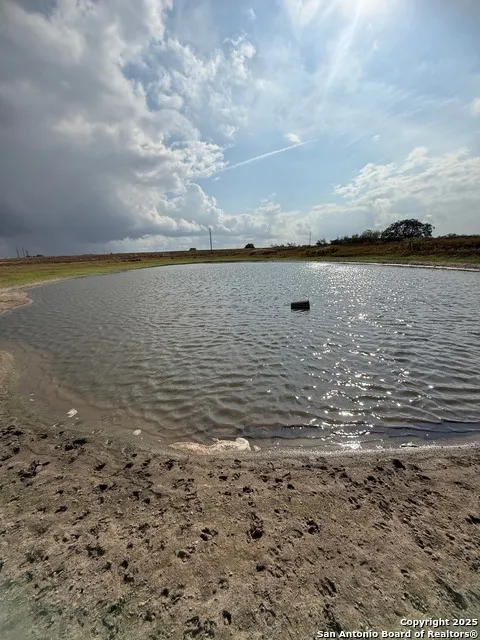 4689 County Road 302 Runge, TX 78151