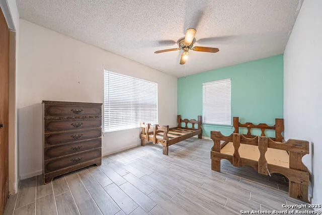 371 Lake Country Lakehills, TX 78063