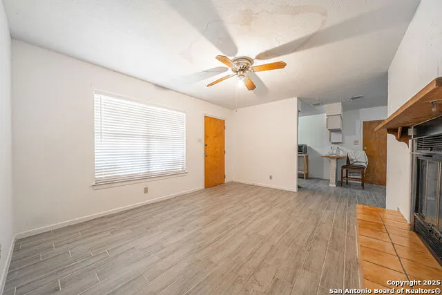 371 Lake Country Lakehills, TX 78063