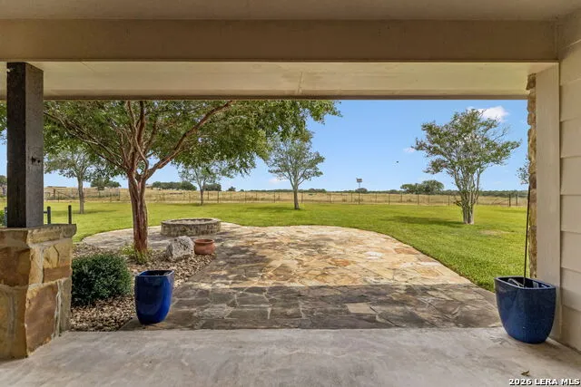 2655 CR 233 Gillett, TX 78116