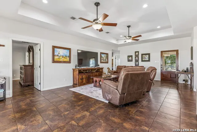 2655 CR 233 Gillett, TX 78116