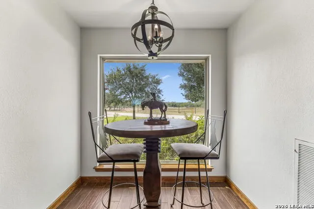 2655 CR 233 Gillett, TX 78116