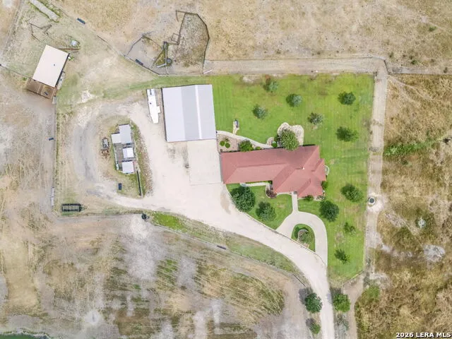 2655 CR 233 Gillett, TX 78116