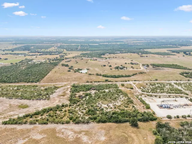 2655 CR 233 Gillett, TX 78116