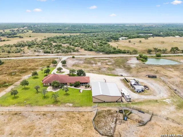2655 CR 233 Gillett, TX 78116