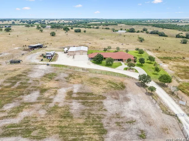 2655 CR 233 Gillett, TX 78116
