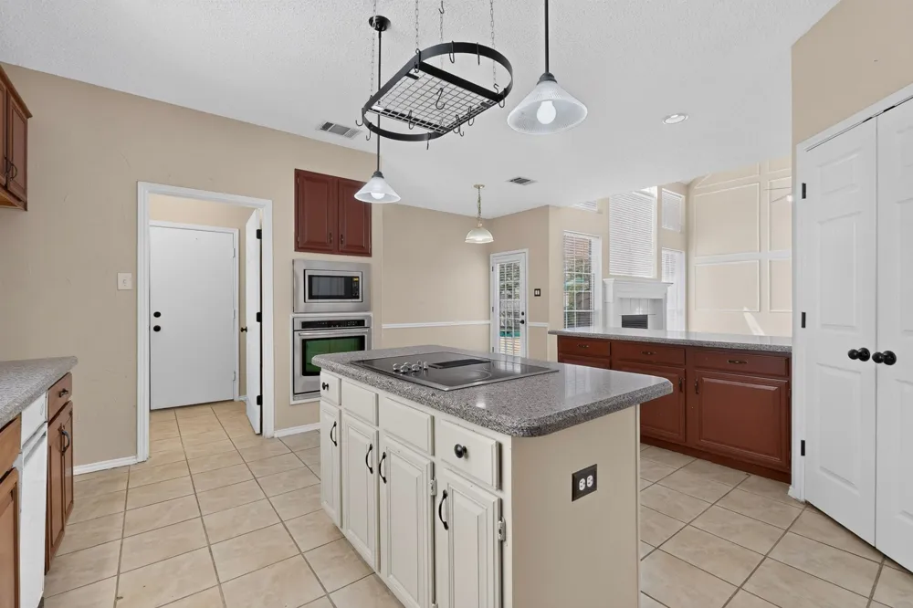 7217 Randall Way Plano, TX 75025