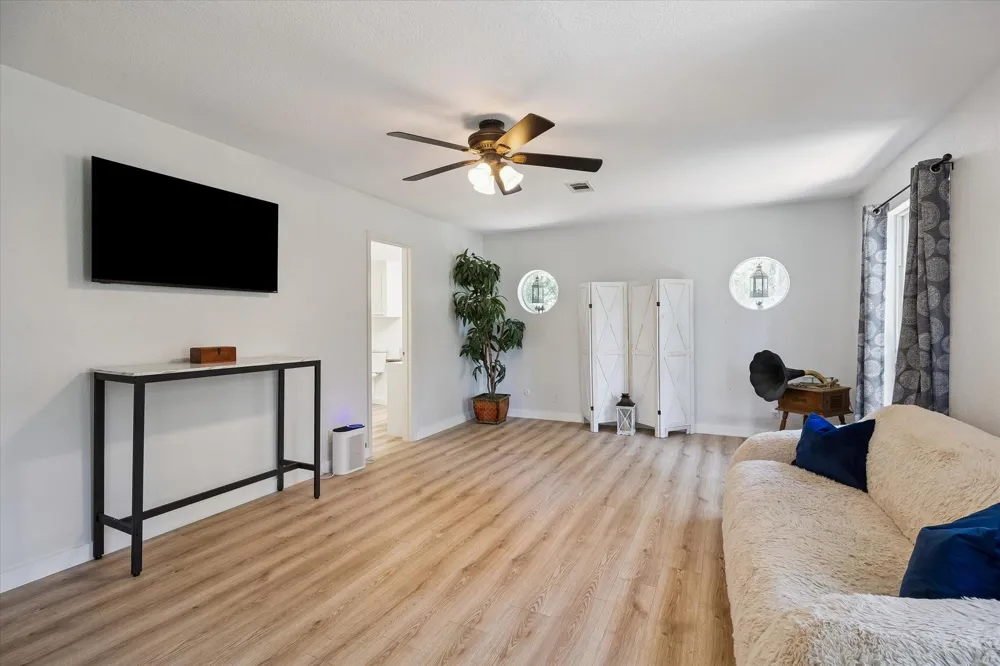 30403 Walnut Creek Road Magnolia, TX 77355