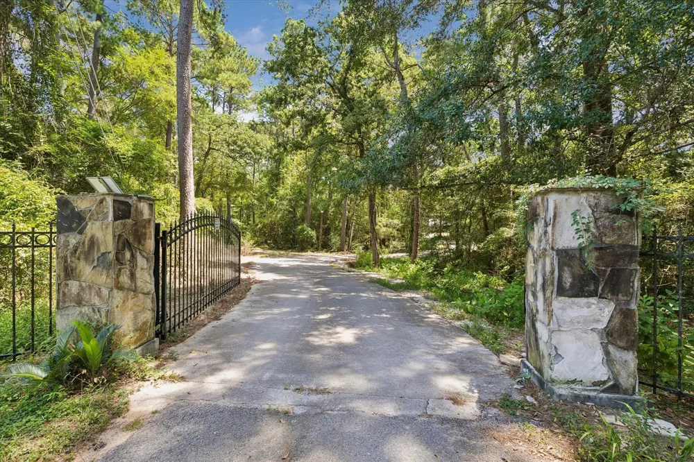 30403 Walnut Creek Road Magnolia, TX 77355